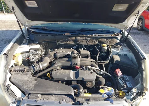 2013 Subaru Outback 2.5I Limited from USA, damaged, VIN 4S4BRBSC7D3295308